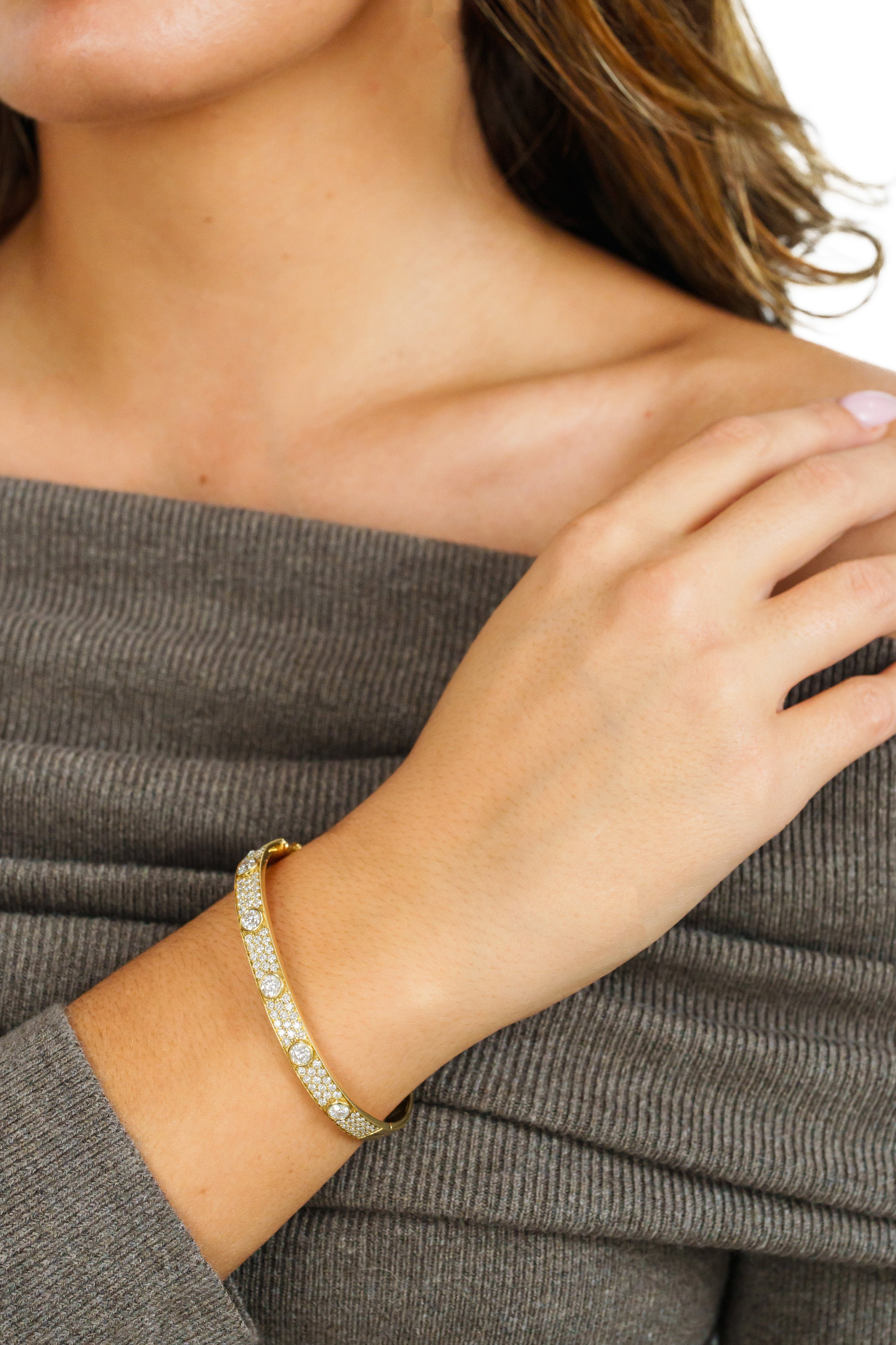 Halo Diamond Bangle - Image 4