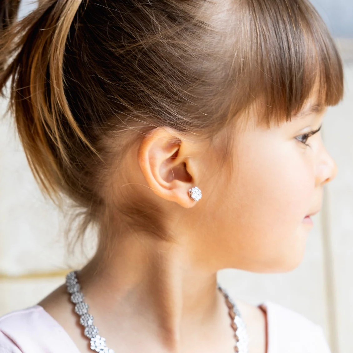 Illusion Daisy Studs - Image 4