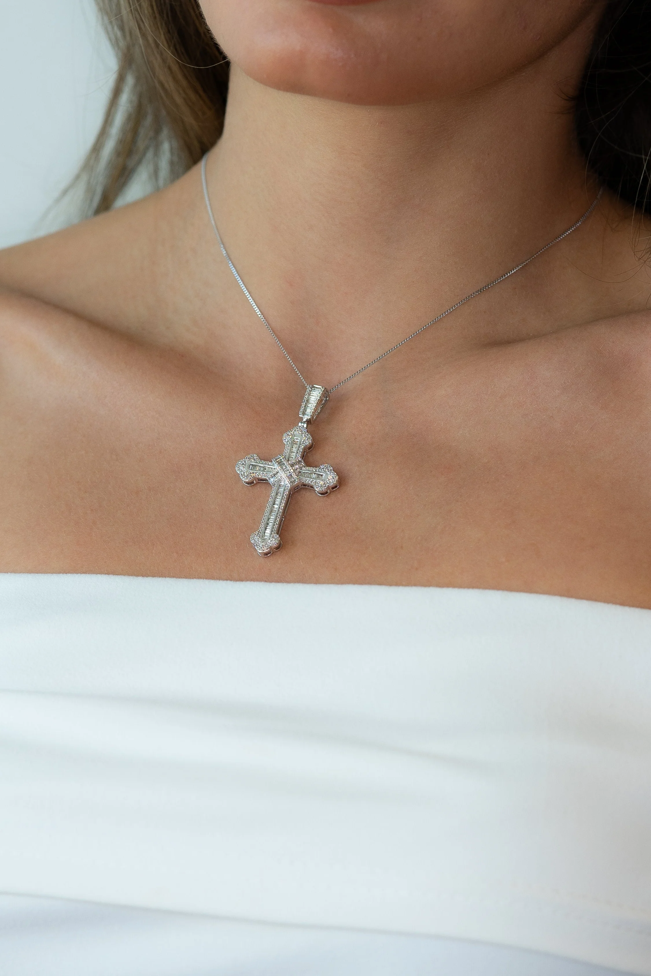 Paris Cross - Image 4